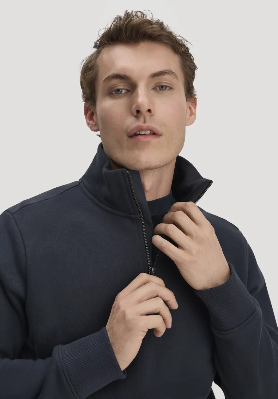 hessnatur Sweat Troyer Regular BETTER RECYCLING aus reiner Bio-Baumwolle von marine Online