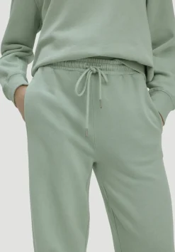 hessnatur Sweathose Wide Leg Relaxed aus Bio-Baumwolle von mattgrün Online