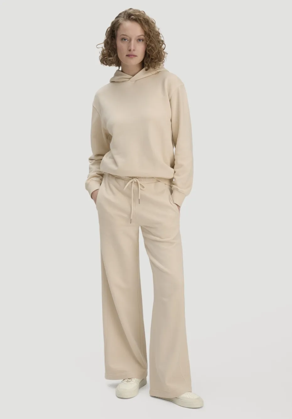 hessnatur Sweathose Wide Leg Relaxed aus Bio-Baumwolle von düne Discount