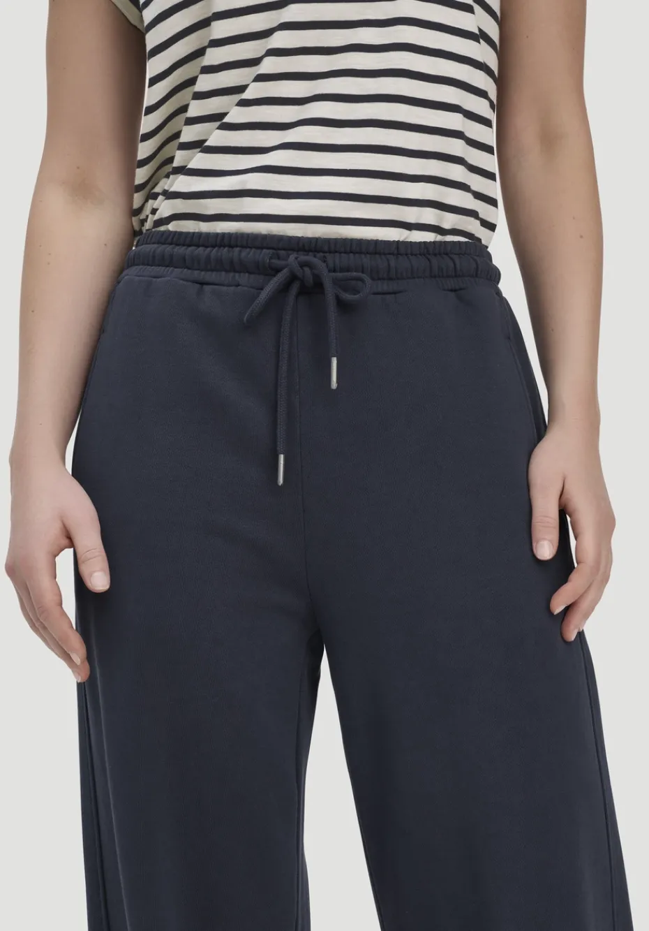 hessnatur Sweathose Wide Leg Relaxed aus Bio-Baumwolle von marine Best