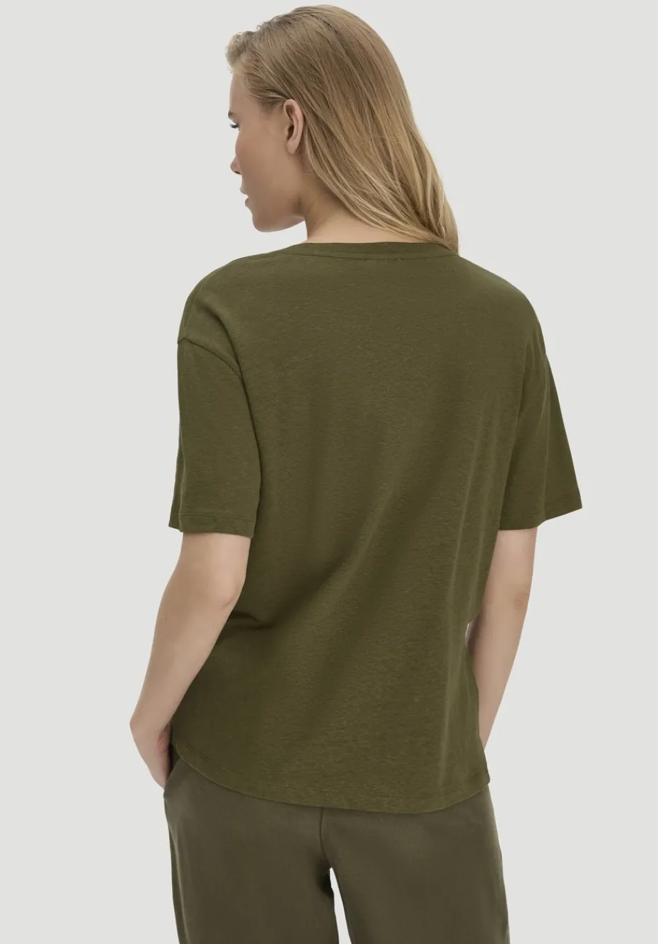 hessnatur T-Shirt Oversize aus Leinen und Bio-Baumwolle von goldoliv