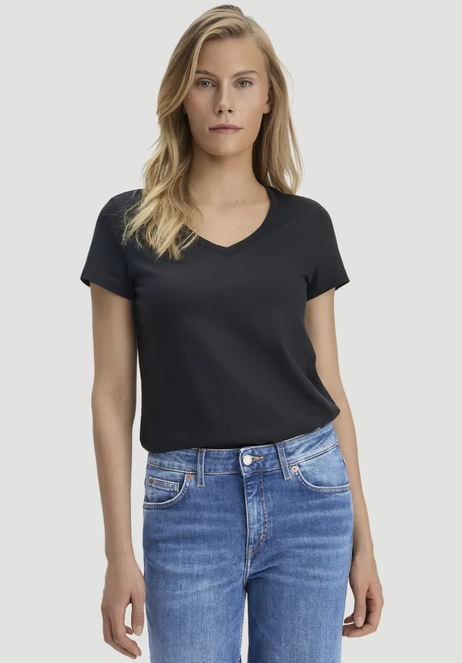 hessnatur T-Shirt Regular aus Regenerative Organic Cotton (ROC) von schwarz Clearance
