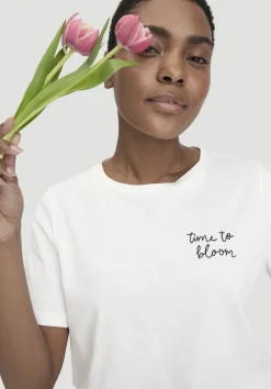 hessnatur T-Shirt Relaxed aus einer Bio-Baumwolle von naturweiss Discount