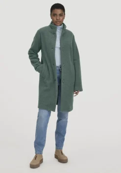 hessnatur Wollfleece Mantel Regular aus reiner Bio-Merinowolle von fichtengrün Sale