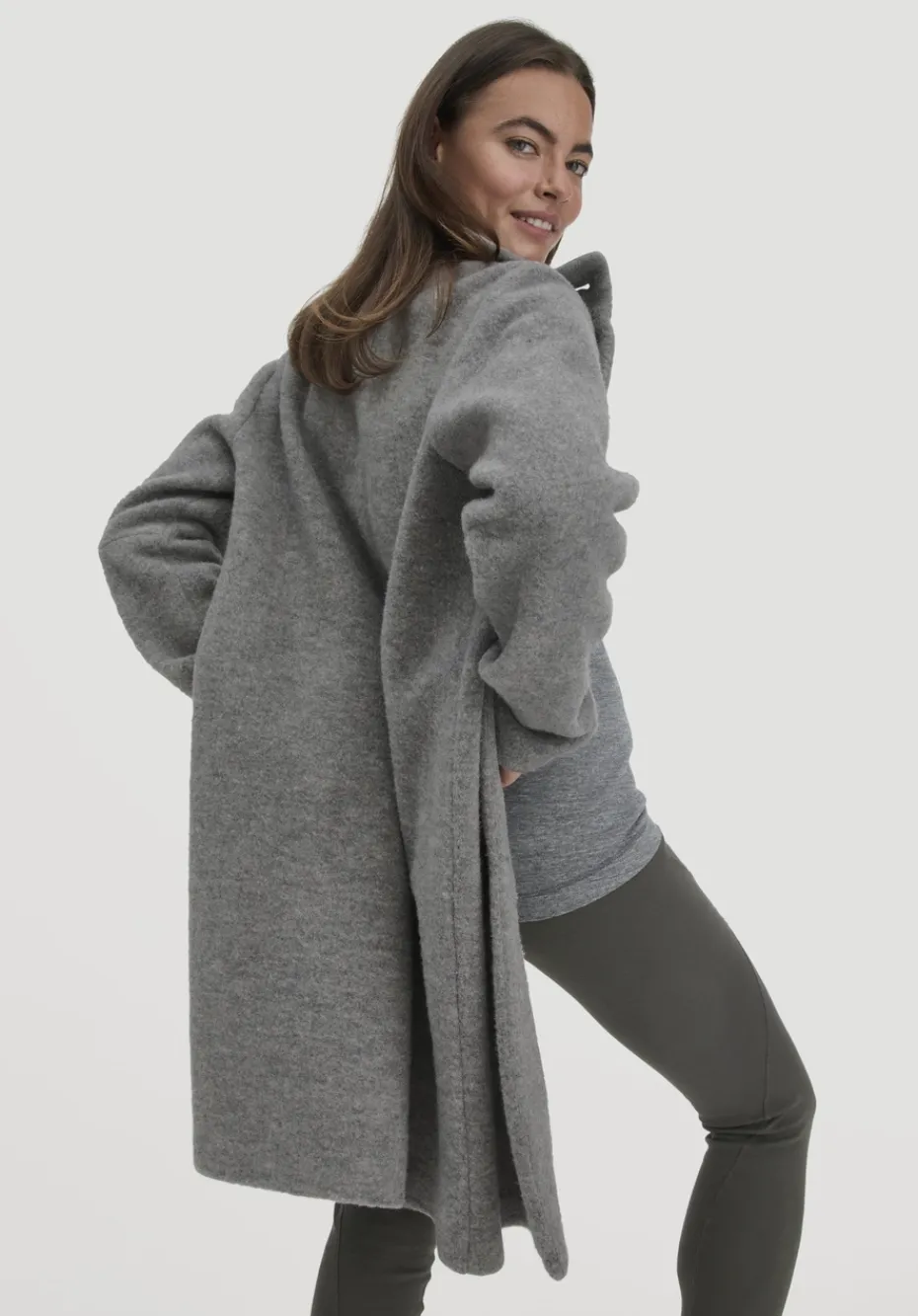 hessnatur Wollfleece Mantel Regular aus reiner Bio-Merinowolle von grau Clearance