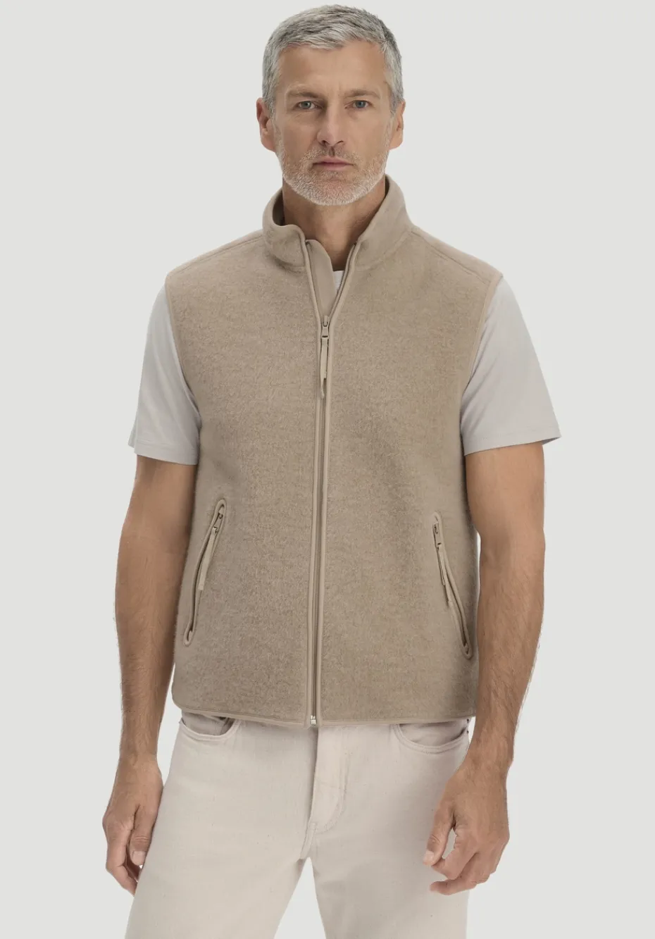 hessnatur Wollfleece Weste Regular aus reiner Bio-Merinowolle von sand Sale