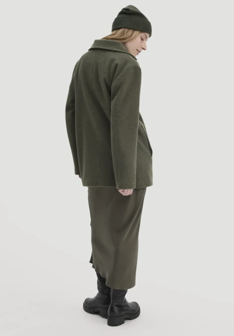 hessnatur Wolljacke Caban Relaxed aus reiner Bio-Schurwolle von tannengrün Outlet