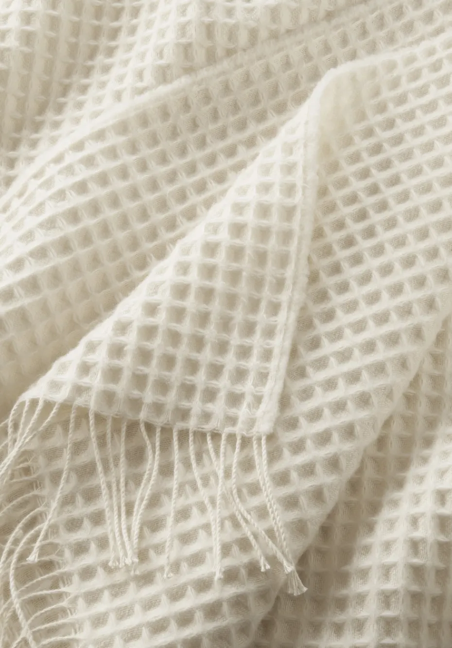 hessnatur Wollmix Waffle Plaid YARA aus Bio-Lambswool mit Bio-Baumwolle von natur Best